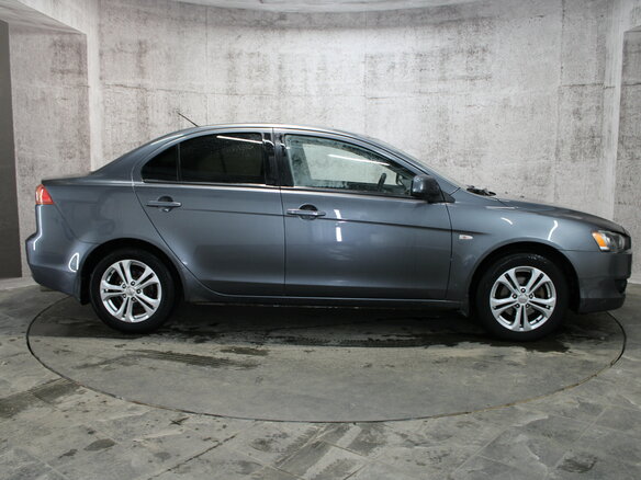 2008 Mitsubishi Lancer X, серый, 619000 рублей - вид 3