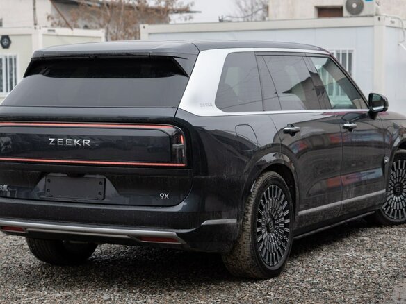 2026 Zeekr 9X 70 kWh, чёрный, 12000000 рублей - вид 1