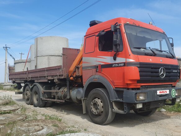 1996 Mercedes-Benz SK, красный, 3150000 рублей - вид 3