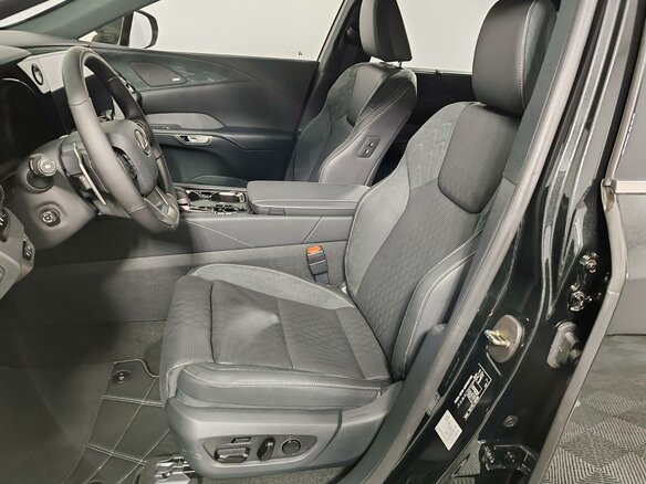 2026 Lexus RX 350h V, чёрный, 13290000 рублей - вид 11
