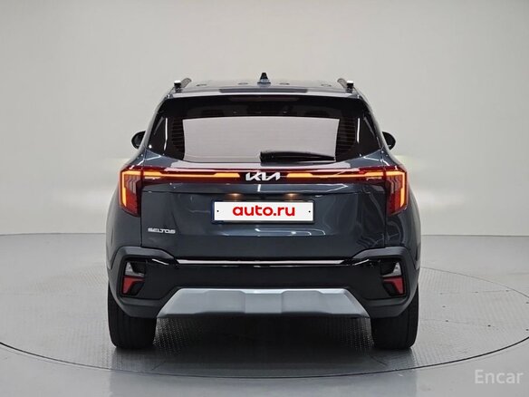 2022 Kia Seltos I Рестайлинг, серый, 2480000 рублей - вид 2