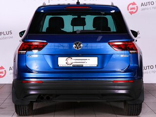 2018 Volkswagen Tiguan II, синий, 2045000 рублей, вид 4