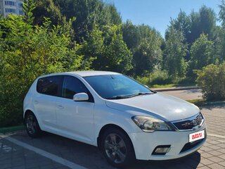 2011 Kia Ceed I Рестайлинг, белый, 820000 рублей, вид 1