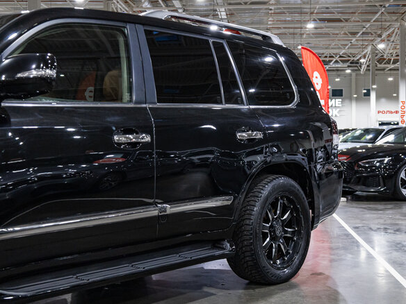 2012 Lexus LX 570 III, чёрный, 4058510 рублей - вид 2