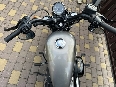 2017 Harley-Davidson Sportster 1200, серебристый, 1079000 рублей, вид 5