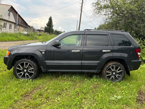 2007 Jeep Grand Cherokee III (WK), чёрный, 1050000 рублей - вид 3