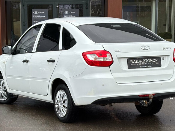 2014 Lada (ВАЗ) Granta I, белый - вид 5