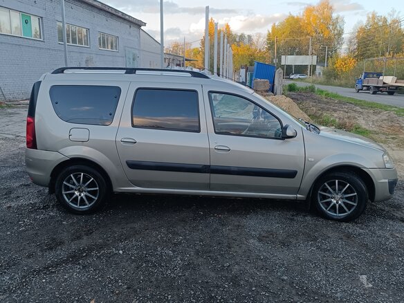2012 Lada (ВАЗ) Largus I, серый, 620000 рублей - вид 2