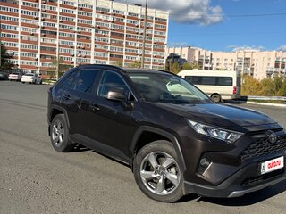 2019 Toyota RAV4 V (XA50), коричневый, 3250000 рублей, вид 5