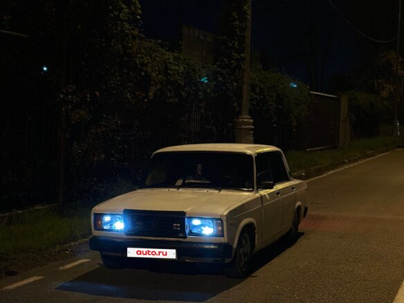 2003 Lada (ВАЗ) 2107, белый, 110000 рублей - вид 2