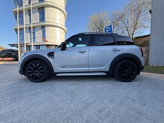 2020 Mini Countryman Cooper II Рестайлинг, серебристый, 2999999 рублей, вид 4