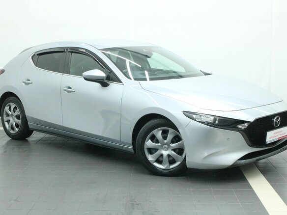 2021 Mazda 3 IV (BP), серый, 1395000 рублей - вид 8