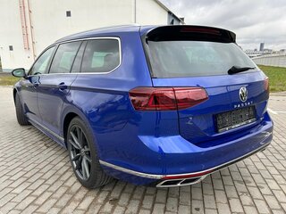 2021 Volkswagen Passat B8 Рестайлинг, синий, 3320000 рублей, вид 5