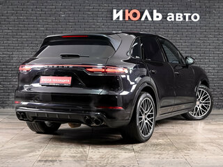 2019 Porsche Cayenne Coupé III, чёрный, 5750000 рублей, вид 4