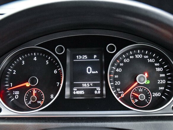 2013 Volkswagen Passat B7, чёрный, 1299000 рублей - вид 16
