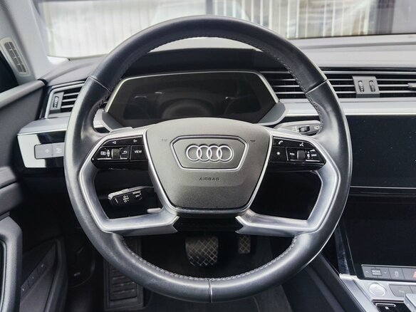 2020 Audi e-tron 50 I, чёрный, 3890000 рублей - вид 16
