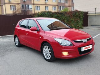 2009 Hyundai i30 I, красный, 725000 рублей, вид 3