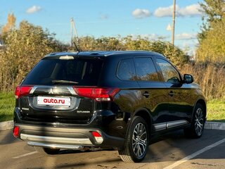 2015 Mitsubishi Outlander III Рестайлинг 2, чёрный, 1800000 рублей, вид 5