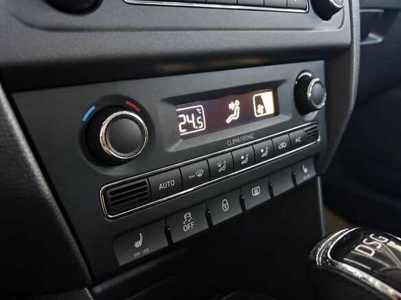 2014 Skoda Rapid I, чёрный, 1219000 рублей - вид 12