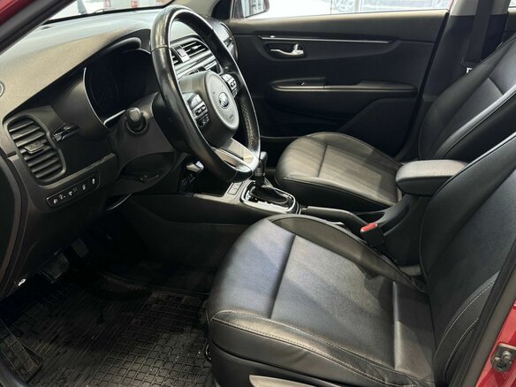 2019 Kia Rio IV, красный, 1710000 рублей - вид 8