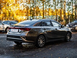 2019 Kia Cerato IV, чёрный, 1350000 рублей, вид 2