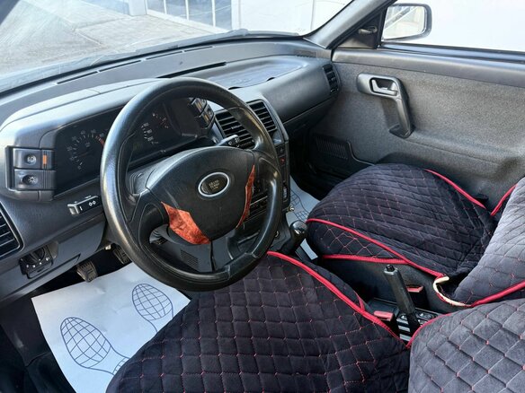 2002 Lada (ВАЗ) 2110, серый, 100000 рублей - вид 12