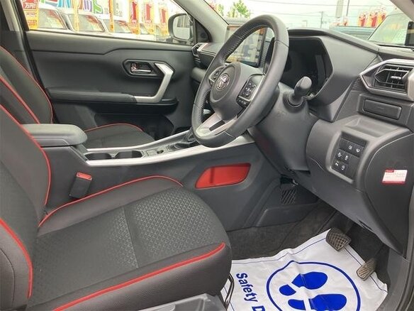 2023 Toyota Raize I, чёрный, 1380000 рублей - вид 13