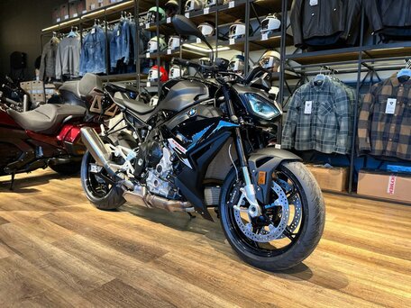 2025 BMW S 1000 R, чёрный, 2049000 рублей, вид 4
