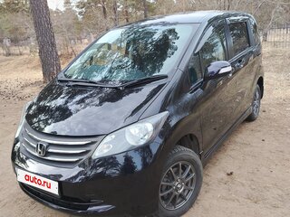 2009 Honda Freed I, фиолетовый, 1050000 рублей, вид 1