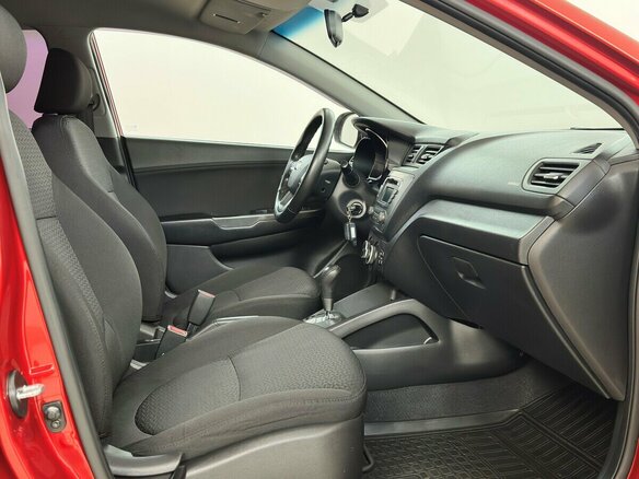2013 Kia Rio 4-speed III, красный, 910000 рублей - вид 9