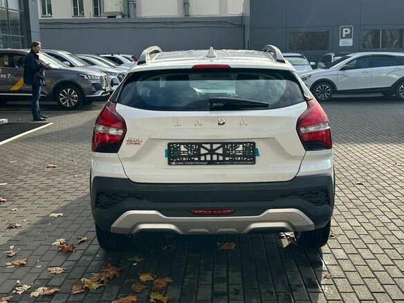 2026 Lada (ВАЗ) Iskra SW Cross, белый, 1742000 рублей - вид 5