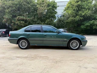 1998 BMW 5 серии 523i IV (E39), зелёный, 400000 рублей, вид 4