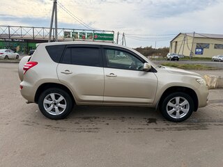 2011 Toyota RAV4 III (XA30) Рестайлинг, бежевый, 1400000 рублей, вид 3