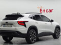 2023 Chevrolet Trax II, белый, 1347000 рублей - вид 1