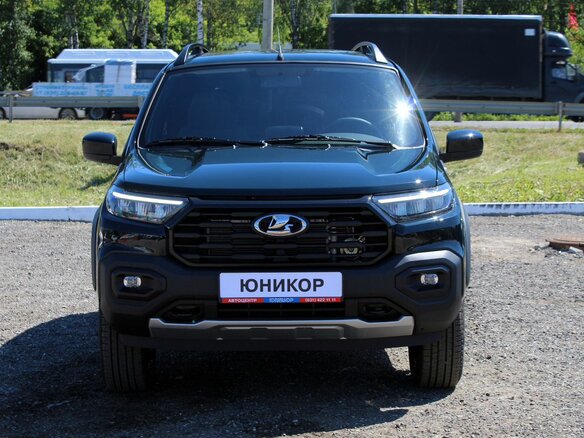 2026 Lada (ВАЗ) Niva Travel I Рестайлинг, зелёный, 1807900 рублей - вид 6