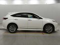 2019 Toyota Harrier III (XU60) Рестайлинг, белый, 1750000 рублей - вид 1