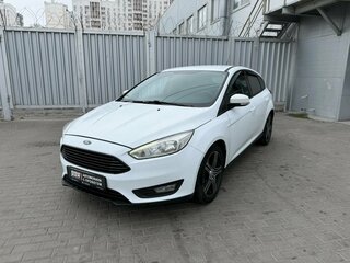 2018 Ford Focus III Рестайлинг, белый, 925000 рублей, вид 1