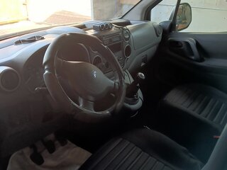 2008 Peugeot Partner II, синий, 490000 рублей, вид 3