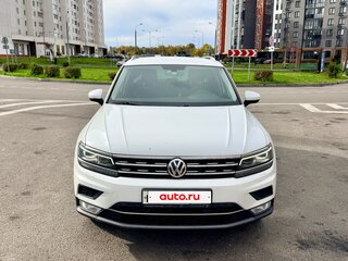 2017 Volkswagen Tiguan II, белый, 2180000 рублей, вид 2