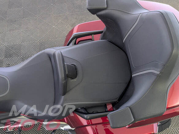 2020 Honda GL 1800 Gold Wing, красный, 2390000 рублей - вид 9