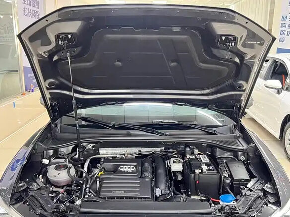 2022 Audi Q3 35 TFSI II (F3), серебристый, 2975000 рублей - вид 15