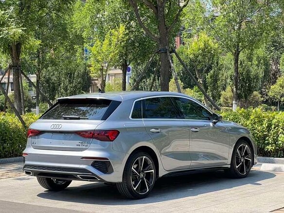 2022 Audi A3 35 TFSI IV (8Y), серый, 1840000 рублей - вид 4