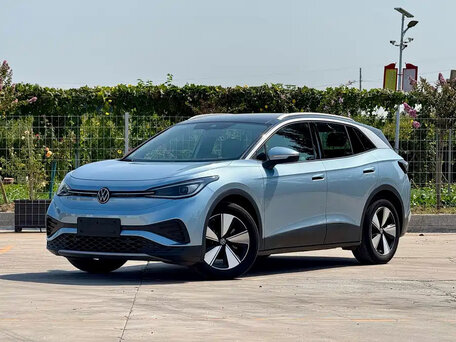 2024 Volkswagen ID.4 X, серебристый, 3670000 рублей, вид 1