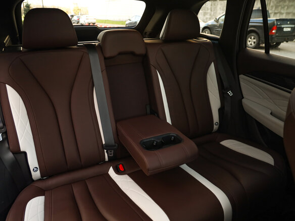 2023 Geely Monjaro I, чёрный, 3099777 рублей - вид 34