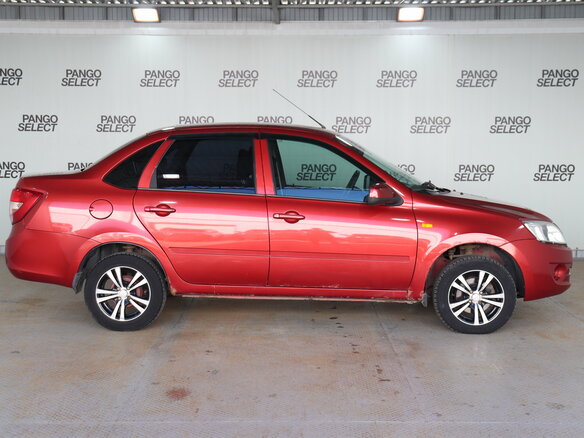 2013 Lada (ВАЗ) Granta I, красный, 404000 рублей - вид 3