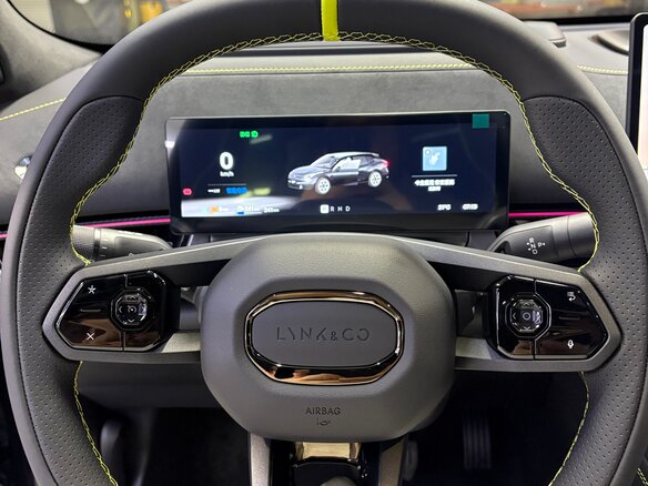 2026 Lynk & Co 07 GT I Рестайлинг, чёрный, 5350000 рублей - вид 11
