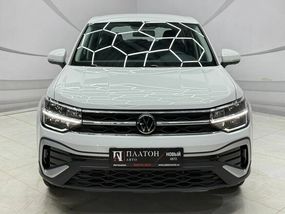 2025 Volkswagen Tharu 300 TSI I Рестайлинг, белый, 3149000 рублей - вид 1