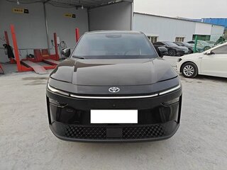 2026 Toyota bZ3X 58.3 kWh, чёрный, 2930000 рублей, вид 2