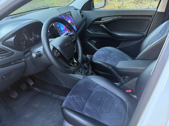 2018 Lada (ВАЗ) Vesta I, белый, 799999 рублей - вид 18