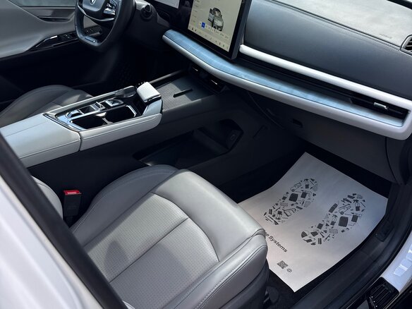 2023 Changan UNI-T I Рестайлинг, белый, 2250000 рублей - вид 5
